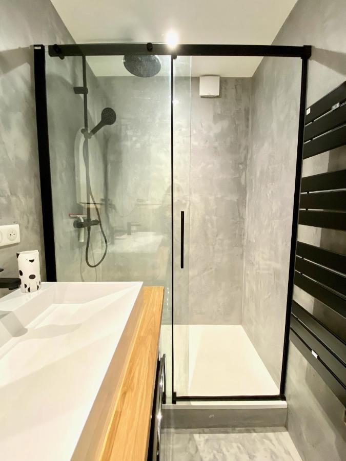 קורסיי-סור-מר Acamar, Appartement En Front De Mer Avec Parking Privee מראה חיצוני תמונה