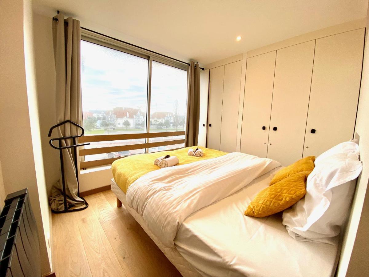 קורסיי-סור-מר Acamar, Appartement En Front De Mer Avec Parking Privee מראה חיצוני תמונה